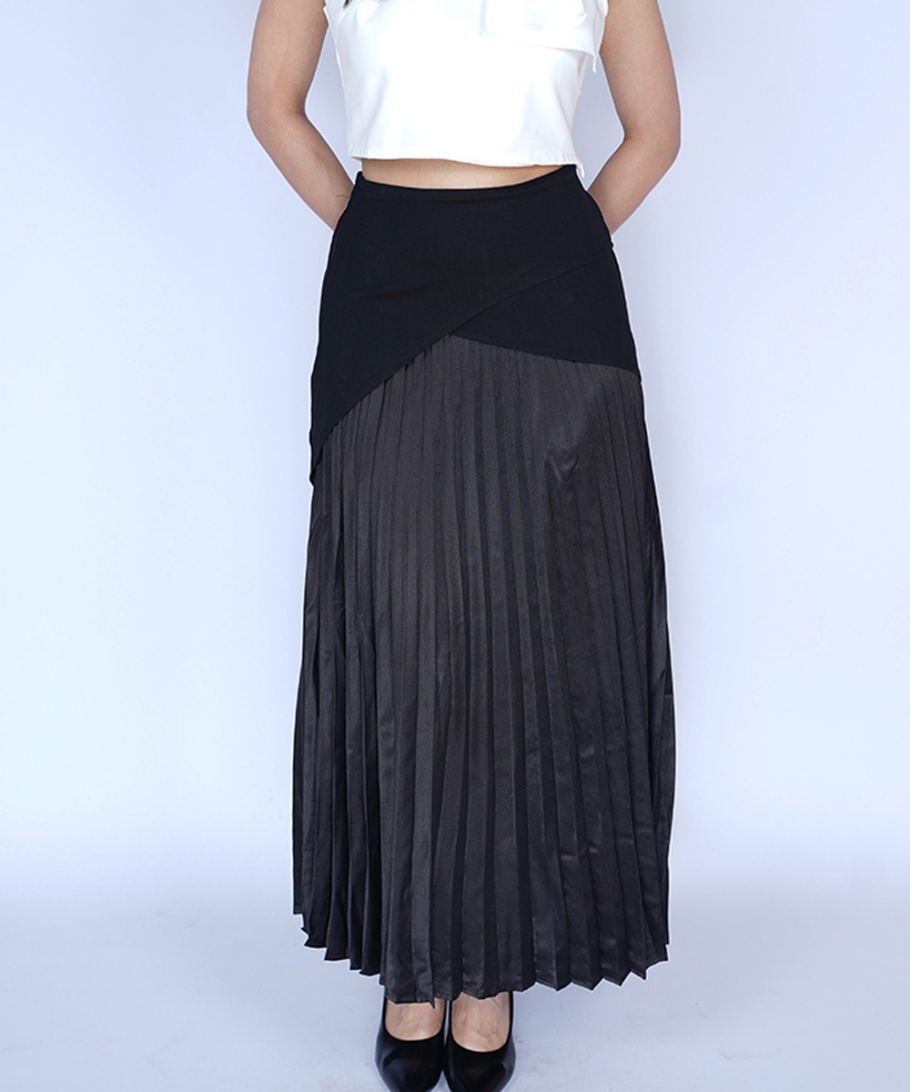 Asymmetrical Two Tone Pleated Maxi Skirt